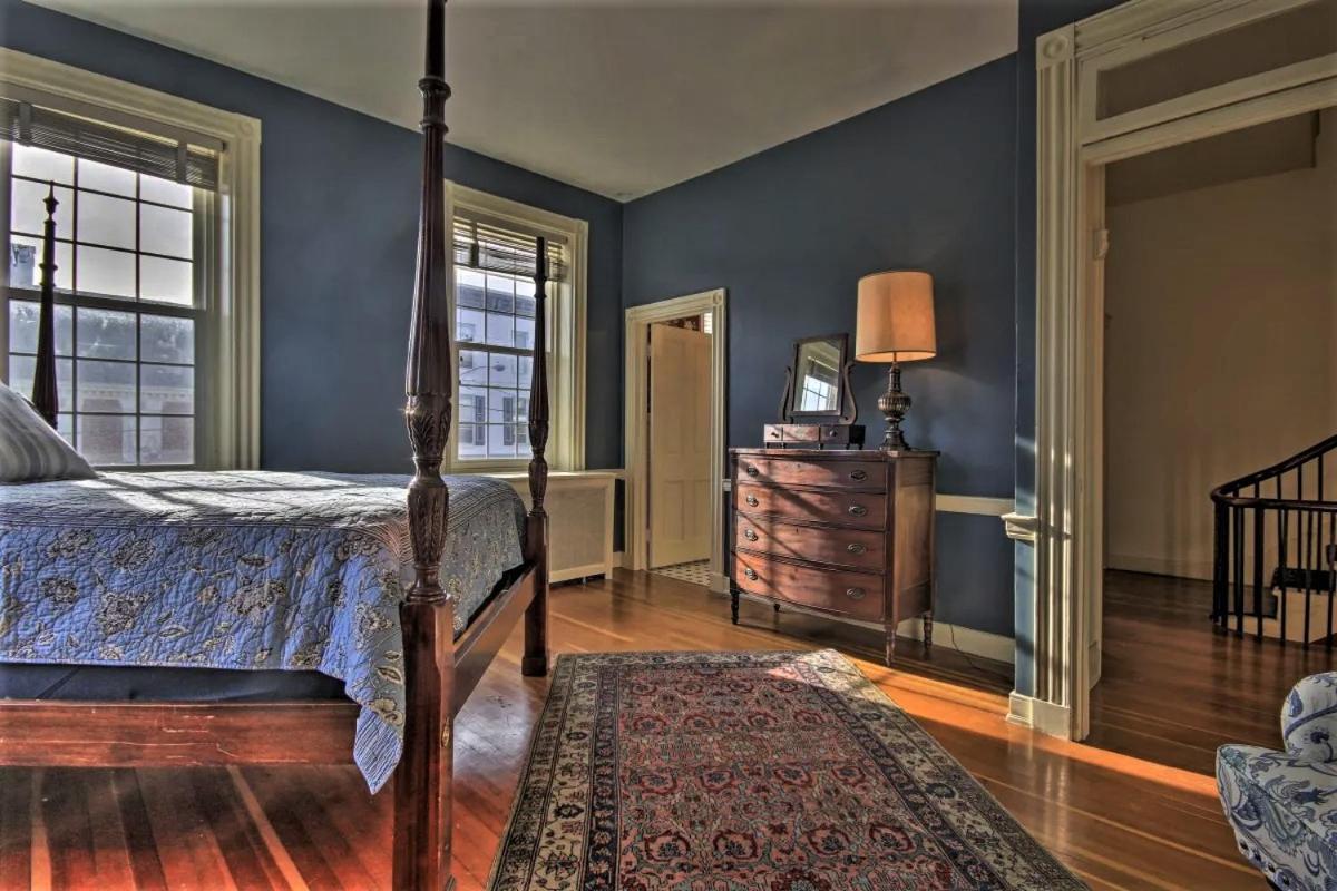 Villa Downtown Bucher House