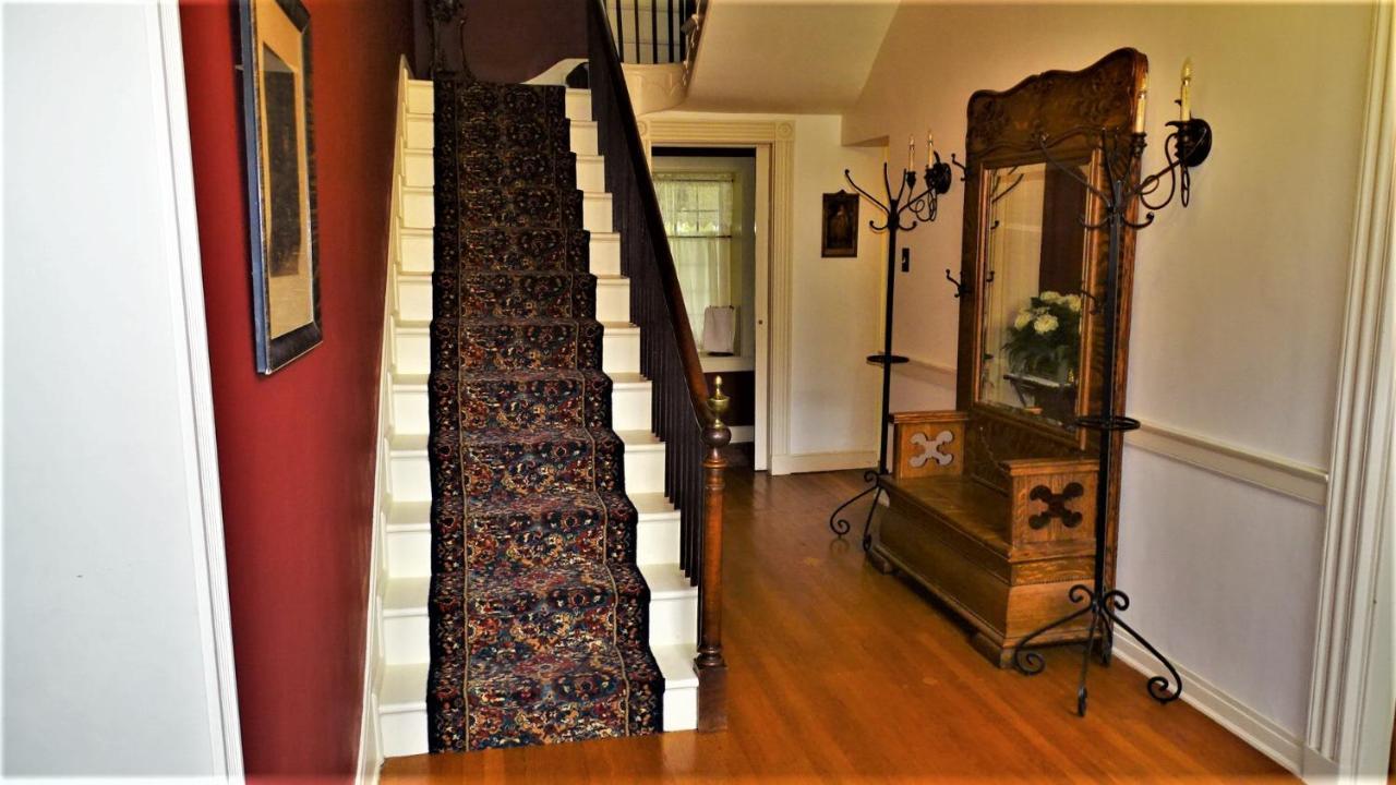 Villa Downtown Bucher House