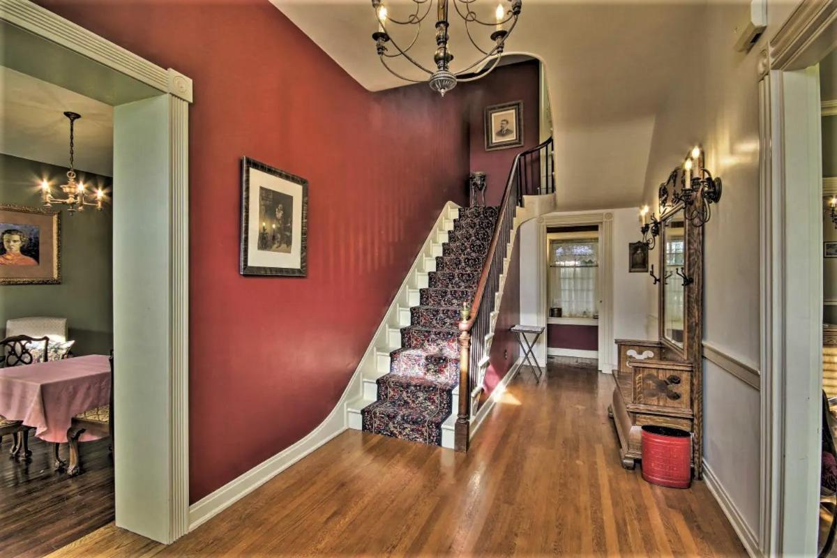 Villa Downtown Bucher House